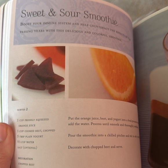 100 Best Smoothies & Juices Healthy Living Recipes EUC - Picture 3 of 5